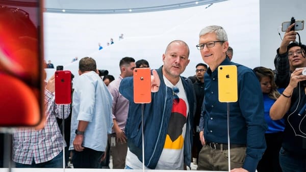 jony ive tim cook